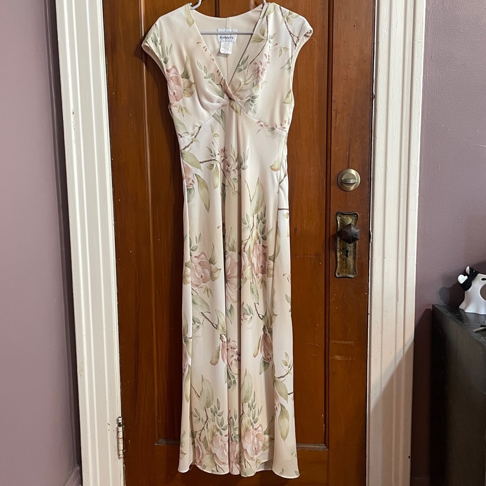 Tan and Cream Flutter Sleeve Maxi Dress for Wedding Guest